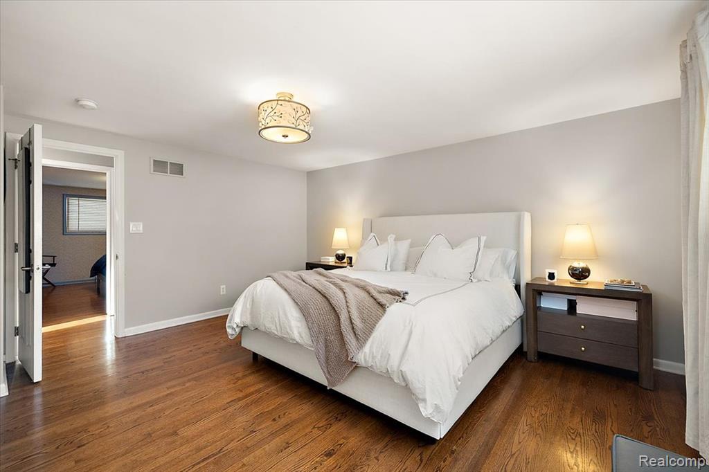 5193 Kellen Lane, Bloomfield Hills, MI 48302 — Photo 33