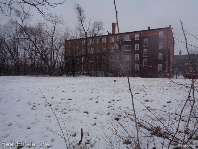 2691 ROCHESTER Street, Detroit, MI 48206 — Photo 7