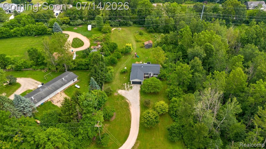 5891 Campbell Corners Drive, Howell, MI 48855 — Photo 3