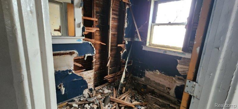 8773 PETOSKEY Avenue, Detroit, MI 48204 — Photo 21