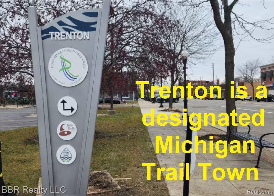 5485 GREENWAY Drive, Trenton, MI, 48183