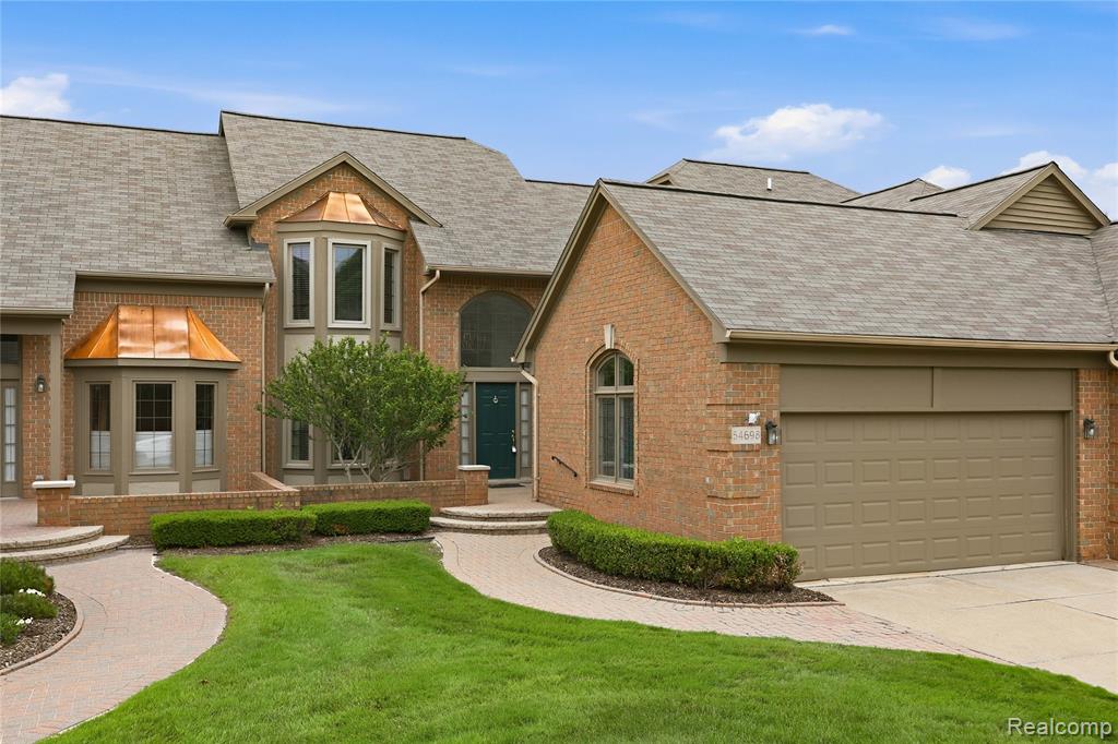 54698 Bellingham Drive, 56, Utica, MI 48316 — front exterior