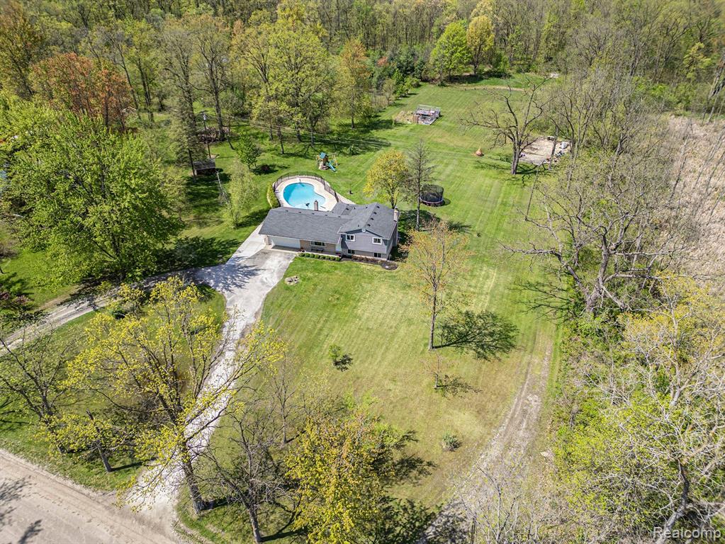 9703 TOWER Road, South Lyon, MI 48178 — Photo 33