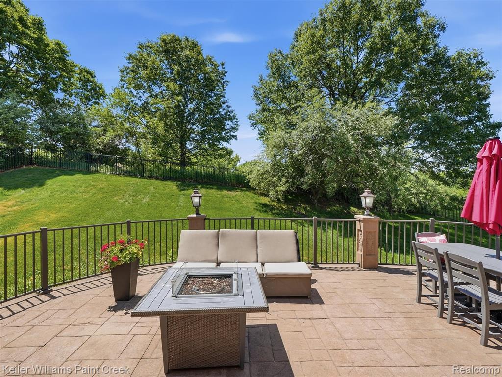 101 Willow Lake Drive, Oxford, MI 48371 — Photo 50