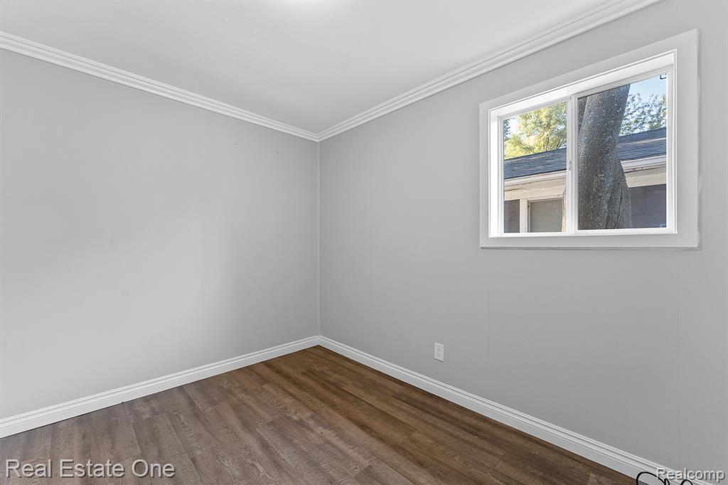 78 Cadillac Street, Pontiac, MI 48342 — Photo 16