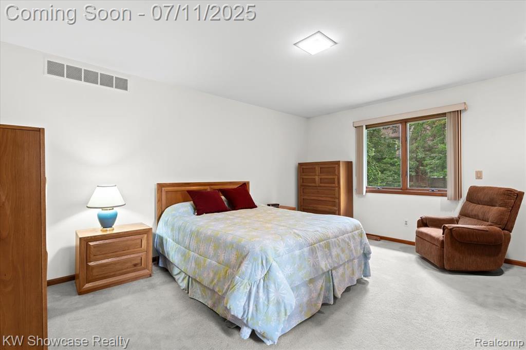 773 Sibley Court, Wixom, MI 48393 — Photo 10