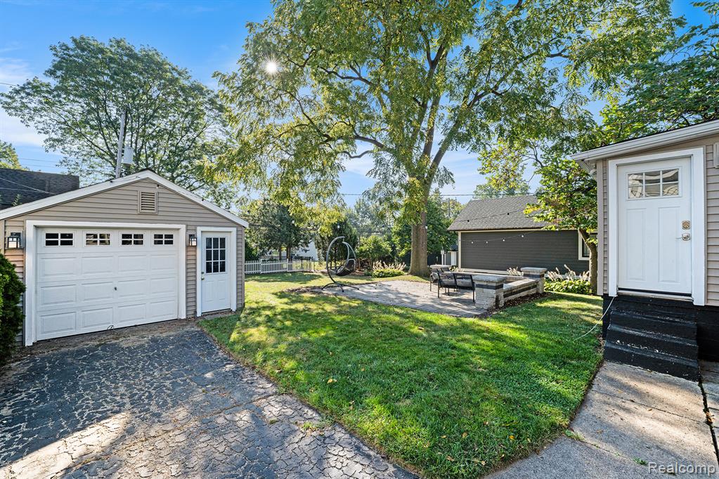 416 N Sheldon Road, Plymouth, MI 48170 — Photo 20