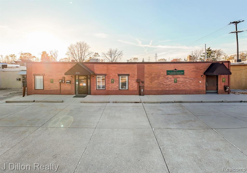 4621 & 4615 S Wayne Road, Wayne, MI 48184