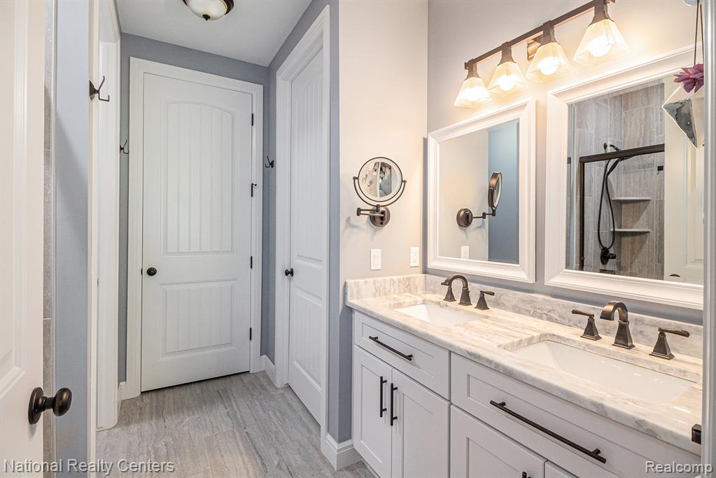 60 Fox Hollow Drive, Metamora, MI 48455 — Photo 11