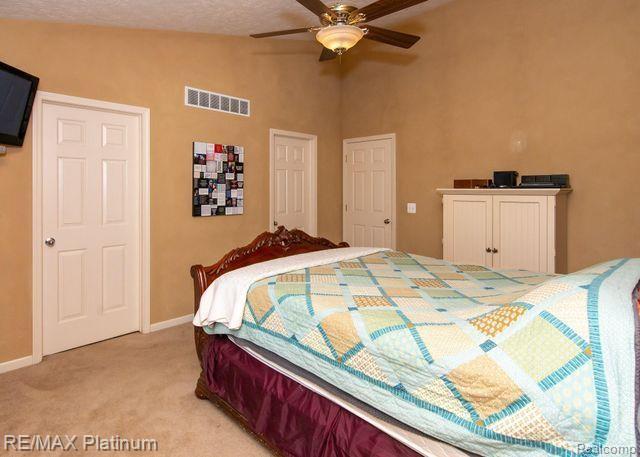 792 GLENLIVET Street, Howell, MI 48843 — Photo 30