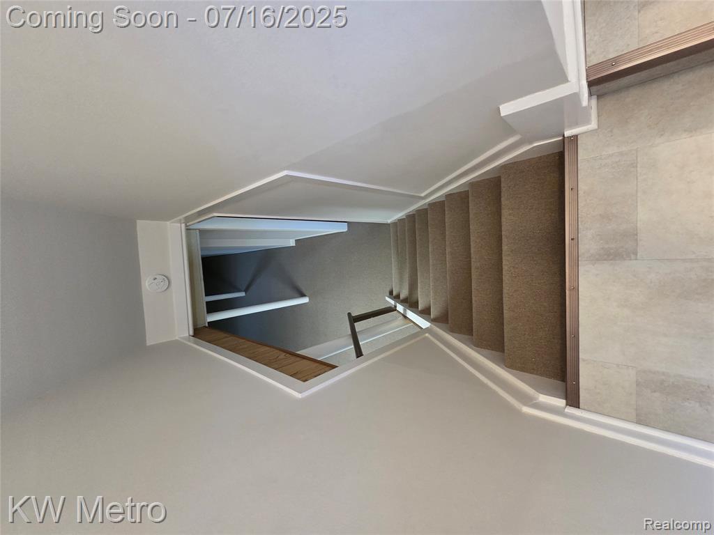 4507 Sedgemoor Avenue, Royal Oak, MI 48073 — Photo 9