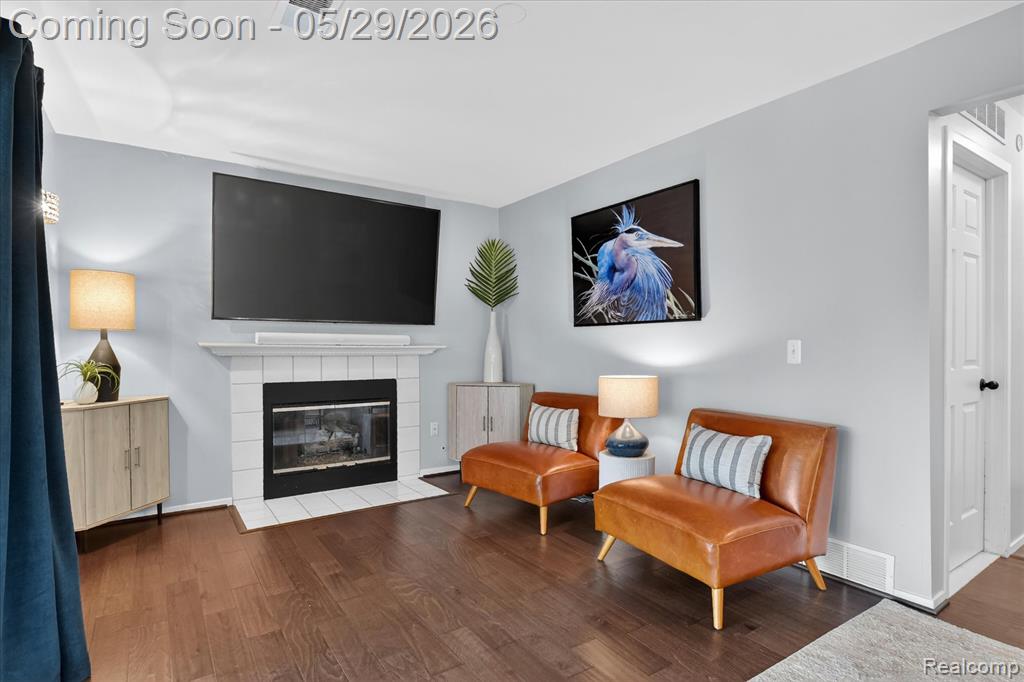 349 Princeton Drive, South Lyon, MI 48178 — Photo 14