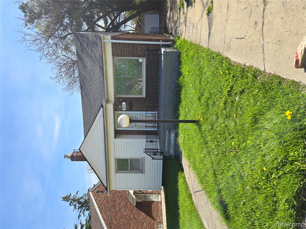 8842 Longacre Street, Detroit, MI 48228 — front exterior