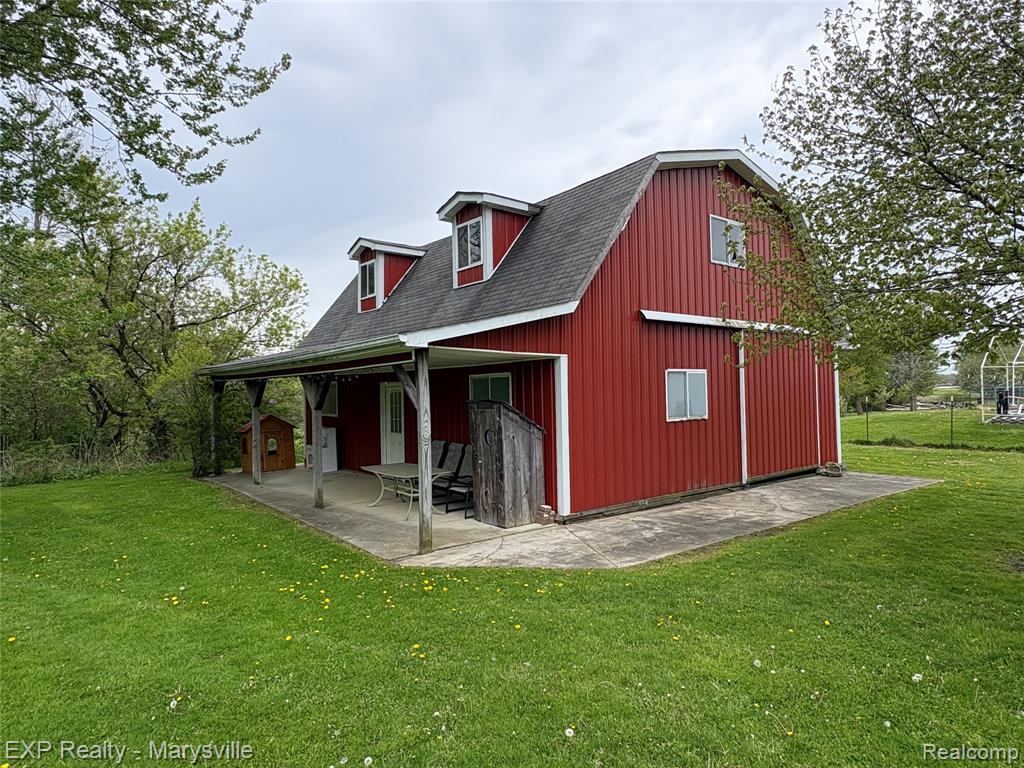 12265 Hough Road, Memphis, MI — Photo 28