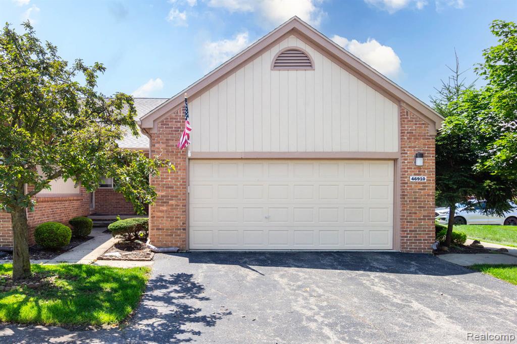 46910 Country Lane, 12, Macomb, MI 48044 — Photo 4