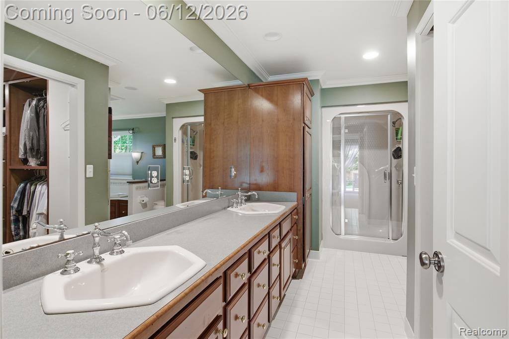830 Hemingway Road, Lake Orion, MI 48362 — Photo 23