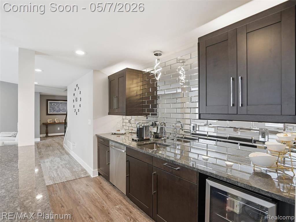 16413 Carrie Lane, Fenton, MI 48430 — Photo 41