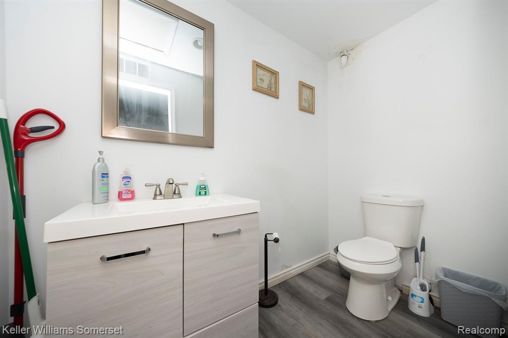 10333 GRATIOT Avenue, Detroit, MI 48213 — Photo 12