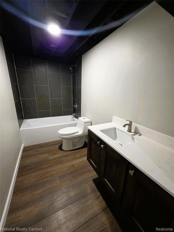 215 Almont Avenue, Almont, MI 48003 — Photo 28