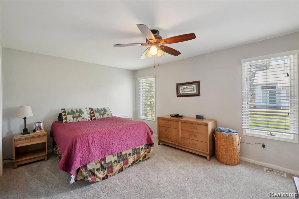 8061 ROSE Lane, Goodrich Vlg, MI — Photo 12