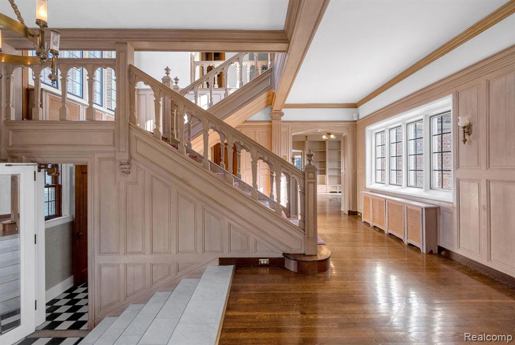 16761 E Jefferson Avenue, Grosse Pointe, MI 48230 — Photo 24
