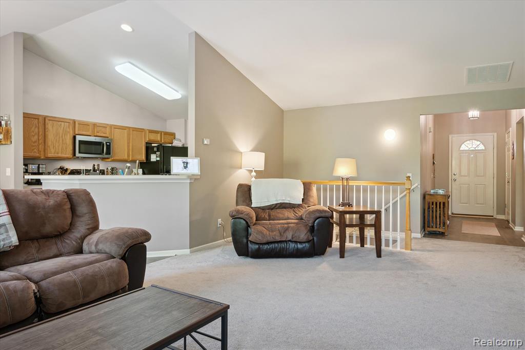 7160 Warwick Drive, Ypsilanti, MI 48197 — Photo 20