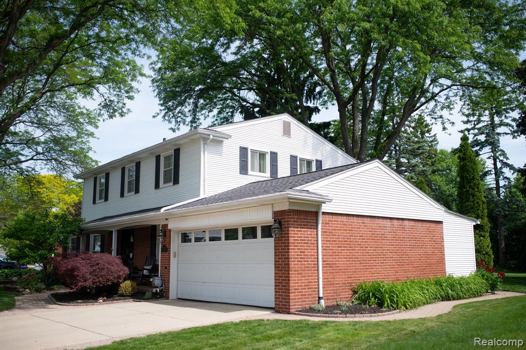 14922 Robinwood Drive, Plymouth, MI 48170 — Photo 7