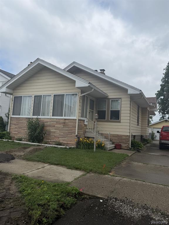374 Woodworth Street, Marine, MI