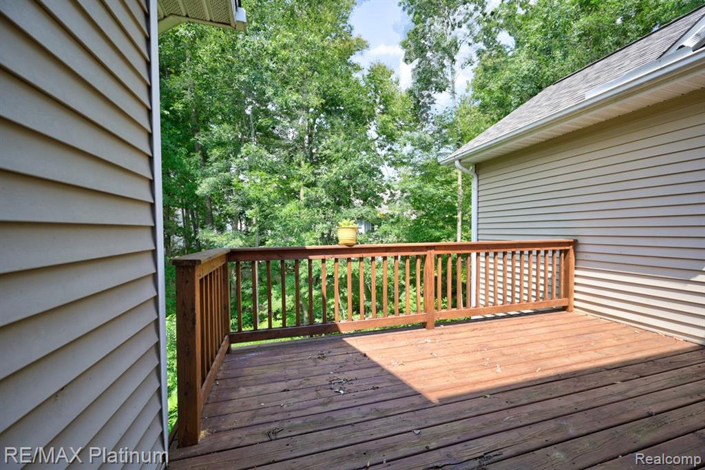 5512 Hidden Oaks Circle, Linden, MI 48451 — Photo 34
