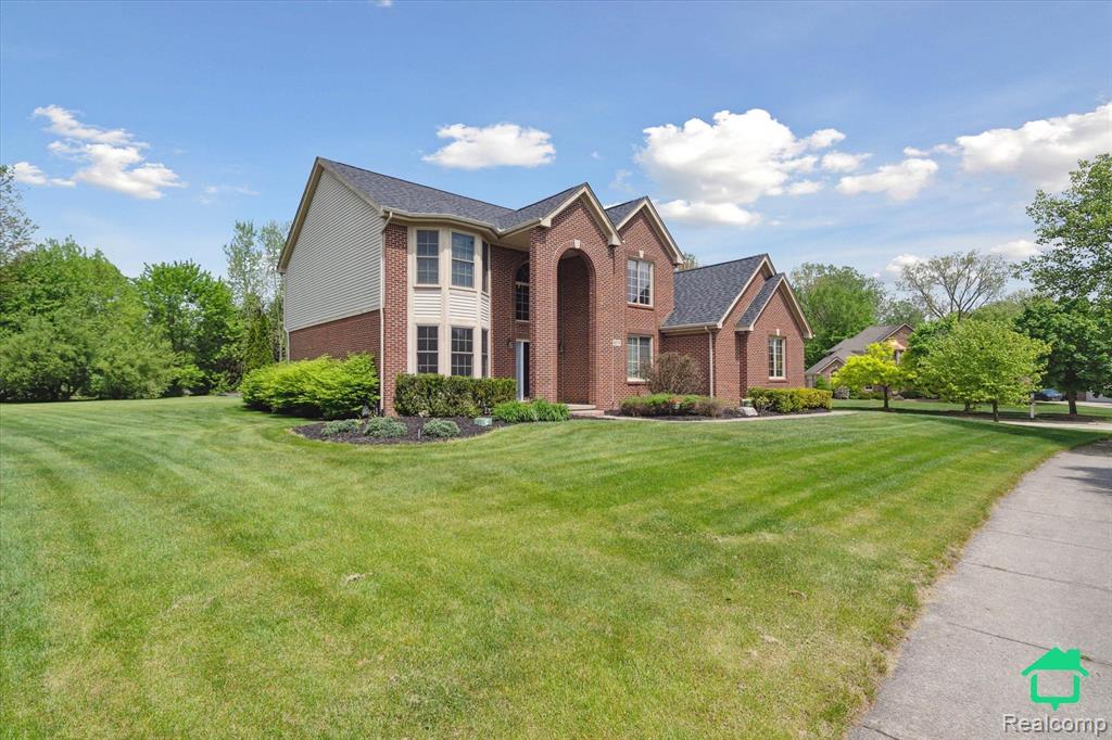 48578 WILDROSE Drive, Canton, MI 48187 — Photo 2