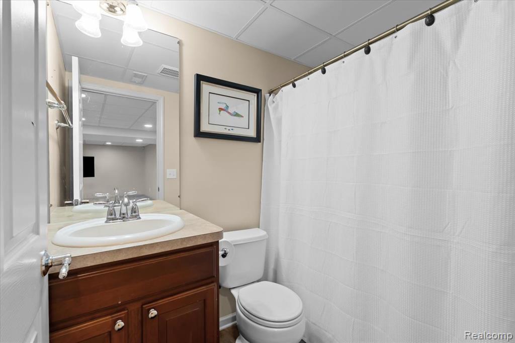 49499 Great Falls Road, Canton, MI 48188 — Photo 34