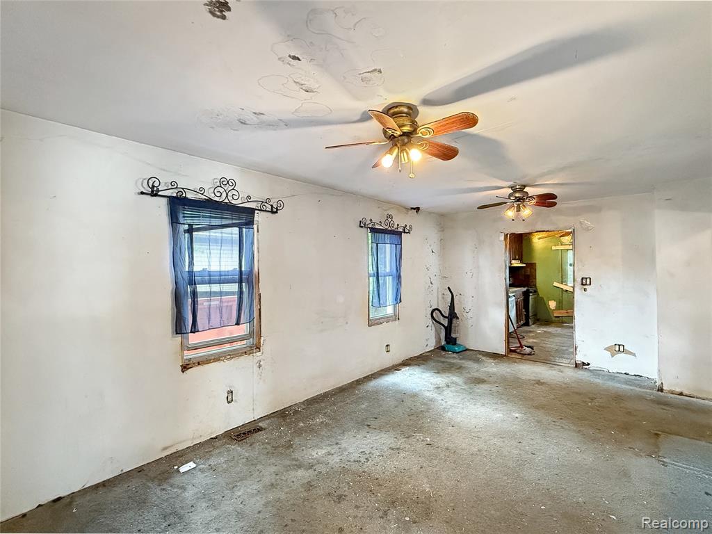 7576 Continental Avenue, Warren, MI 48091 — Photo 12