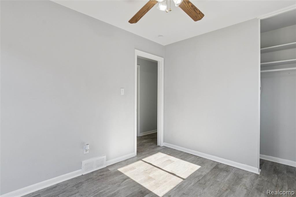7732 Hipp Street, Taylor, MI 48180 — Photo 19