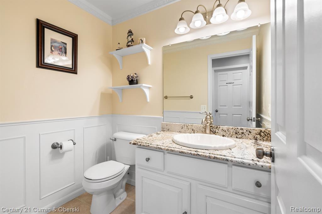50580 MEANDER Drive, Macomb, MI 48042 — Photo 13