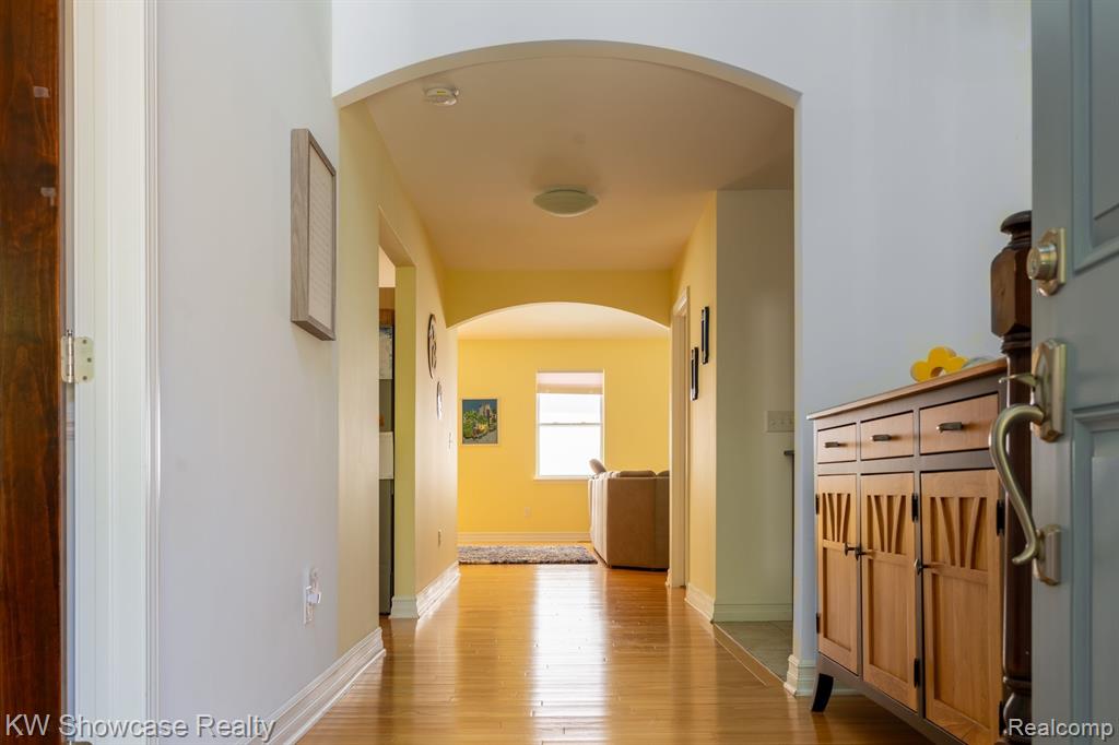 4594 CLIFFORD Road, Brighton, MI 48116 — Photo 2