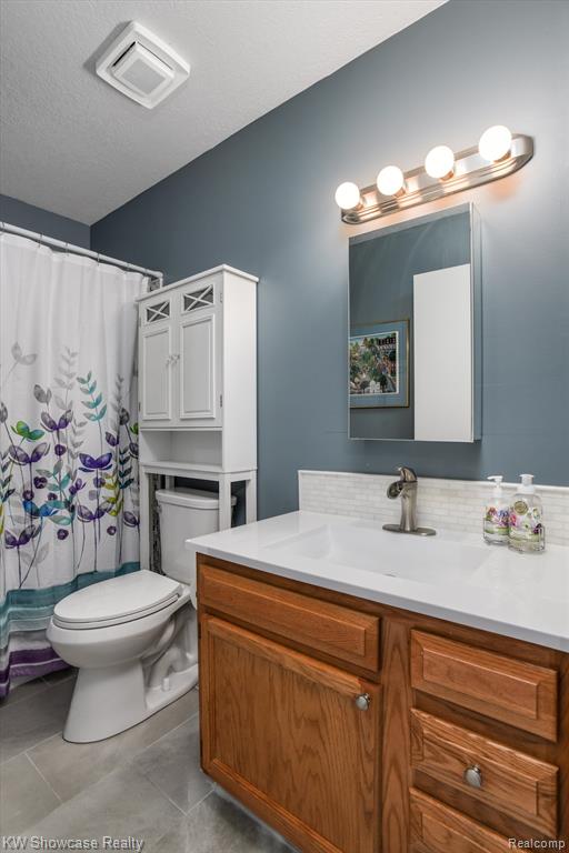 6481 PEMBROOK Drive, Westland, MI — Photo 13