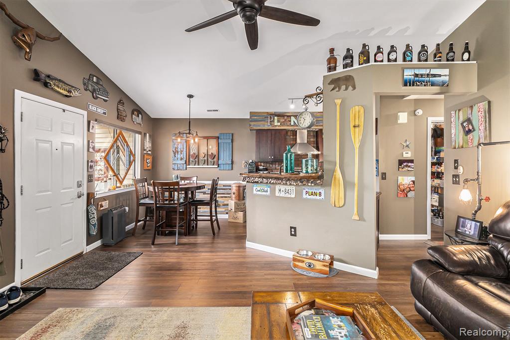 313 Spring Brooke Drive, Brighton, MI 48116 — Photo 10