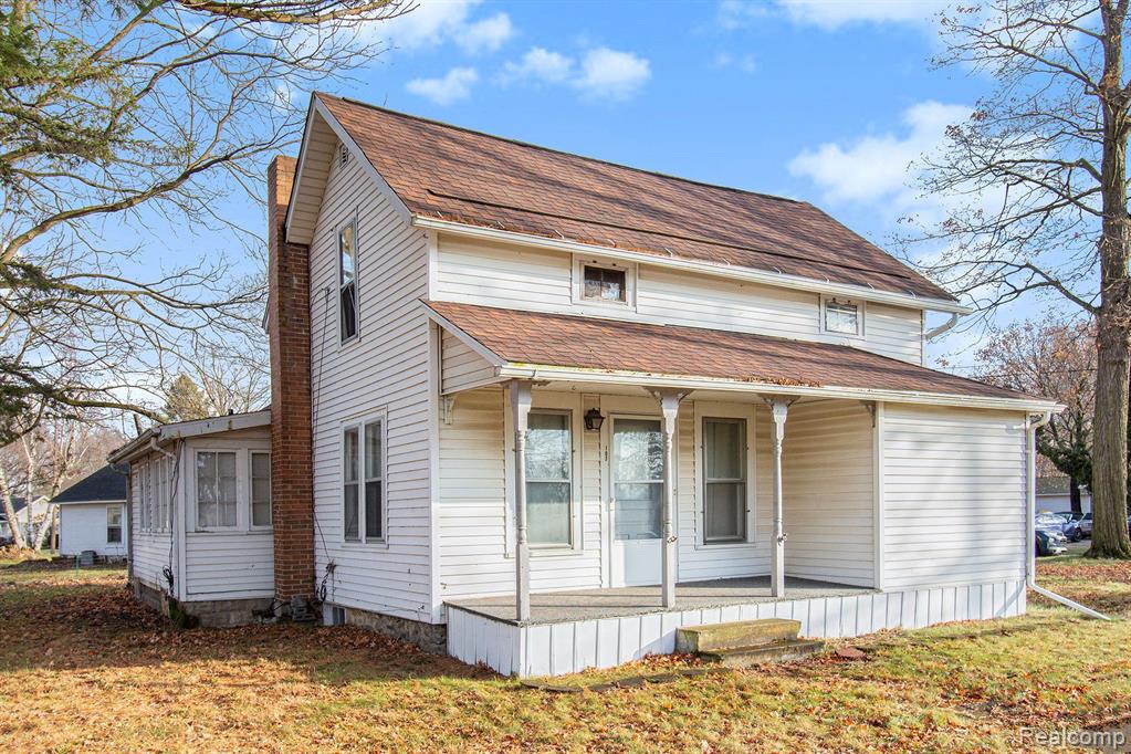 107 S WILLIAMS Street, Stockbridge, MI 49285 — Photo 2