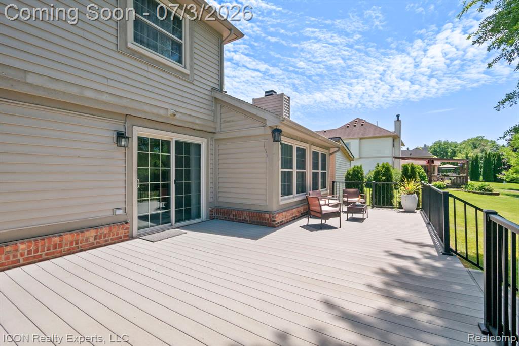11016 Pembrooke Circle, South Lyon, MI 48178 — Photo 43