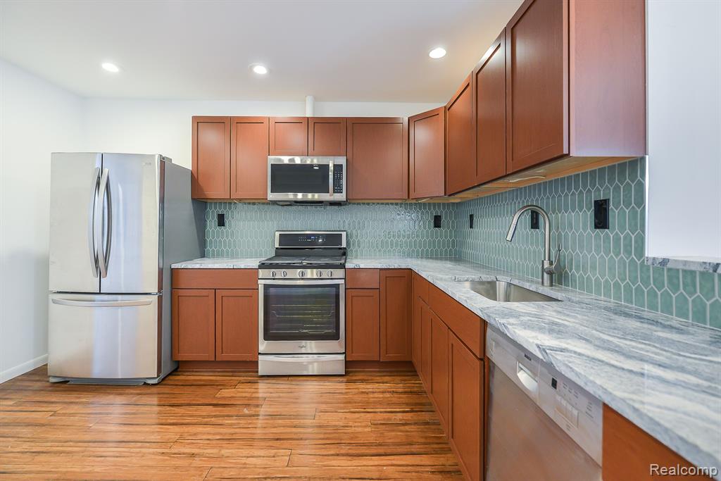 336 BEACHWAY Street, Whitmore Lake, MI 48189 — Photo 31