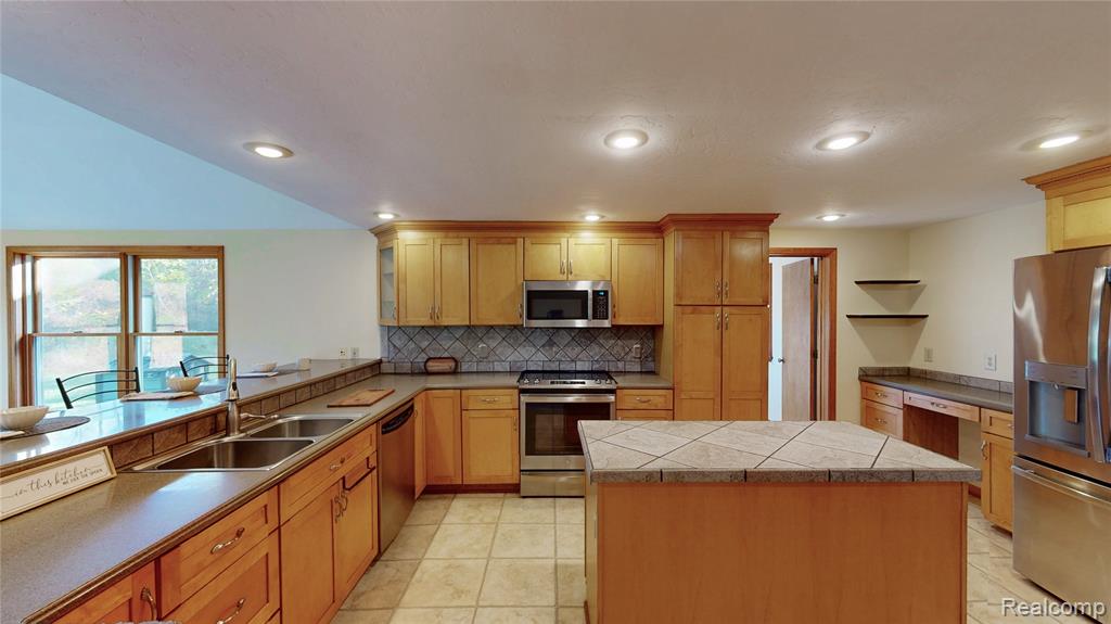 1581 S Force Road, Attica, MI 48412 — Photo 17