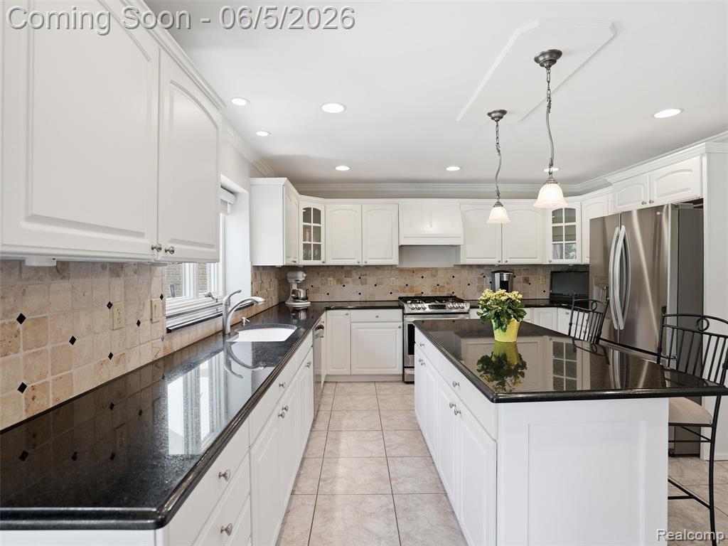 47289 Robins Nest Drive, Utica, MI 48315 — Photo 21