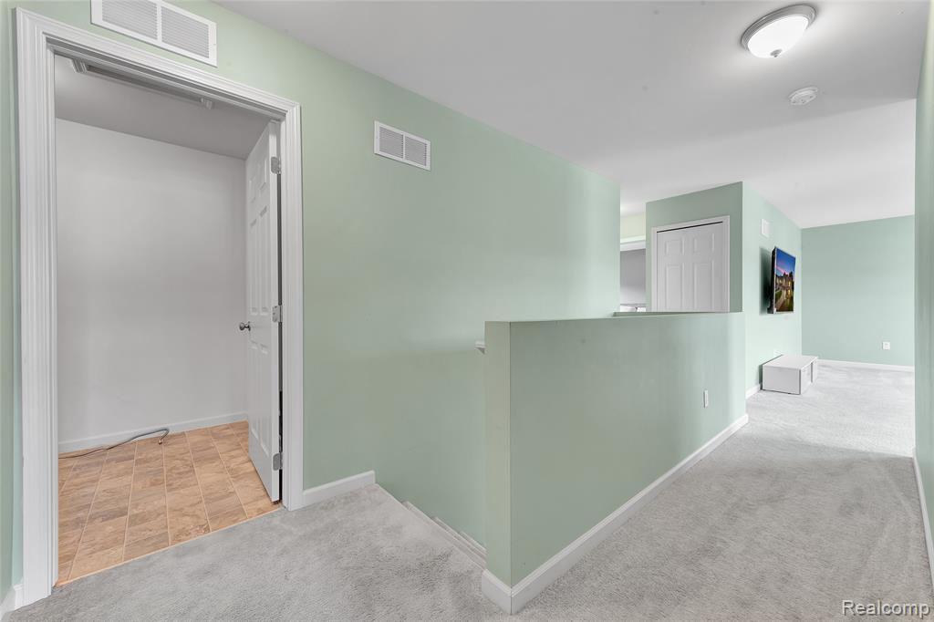 6027 Ravine Court, Ypsilanti, MI 48197 — Photo 23
