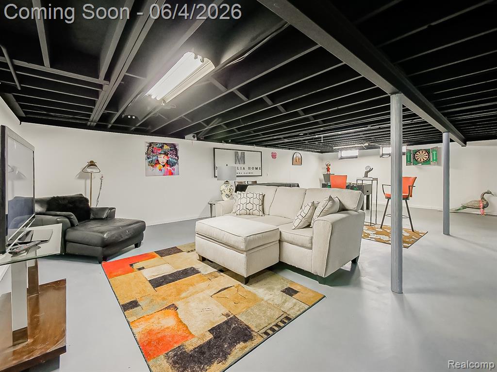 31745 Schoolcraft, Fraser, MI 48026 — Photo 29