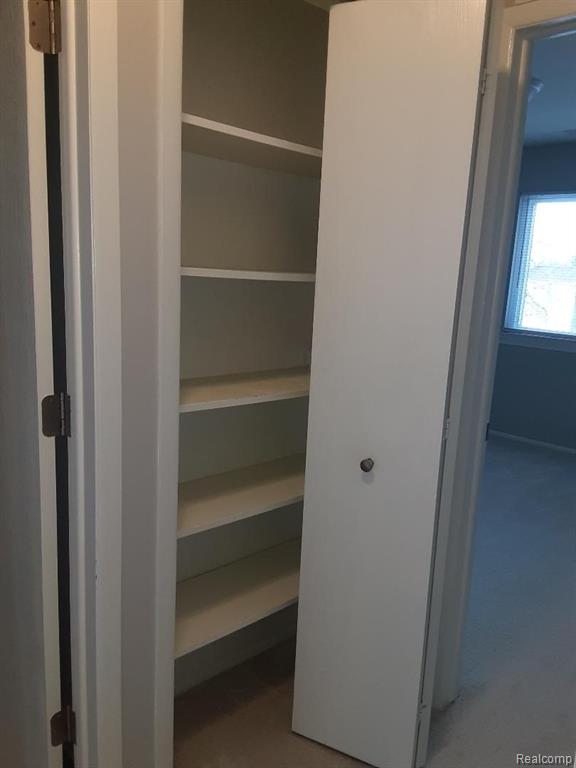 4712 E 10 MILE Road, Warren, MI 48091 — Photo 8