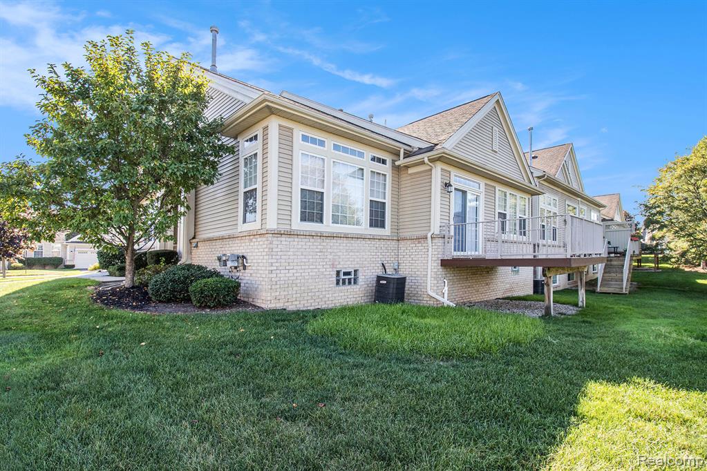 5960 Baypointe Boulevard, Independence, MI — Photo 2