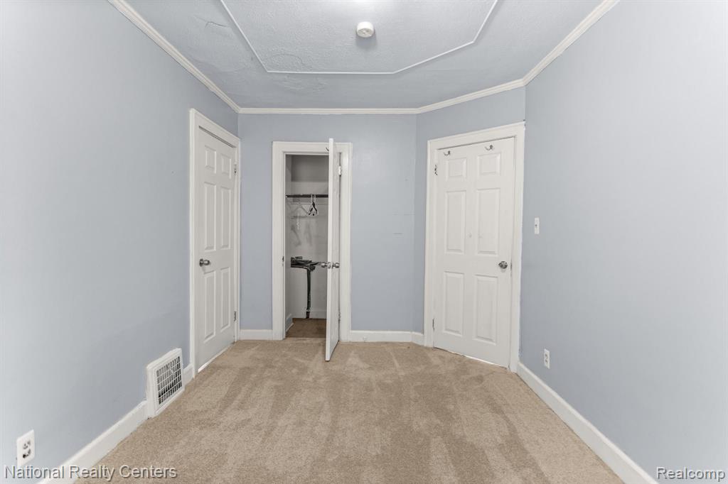4242 LAPHAM Street, Dearborn, MI 48126 — Photo 30