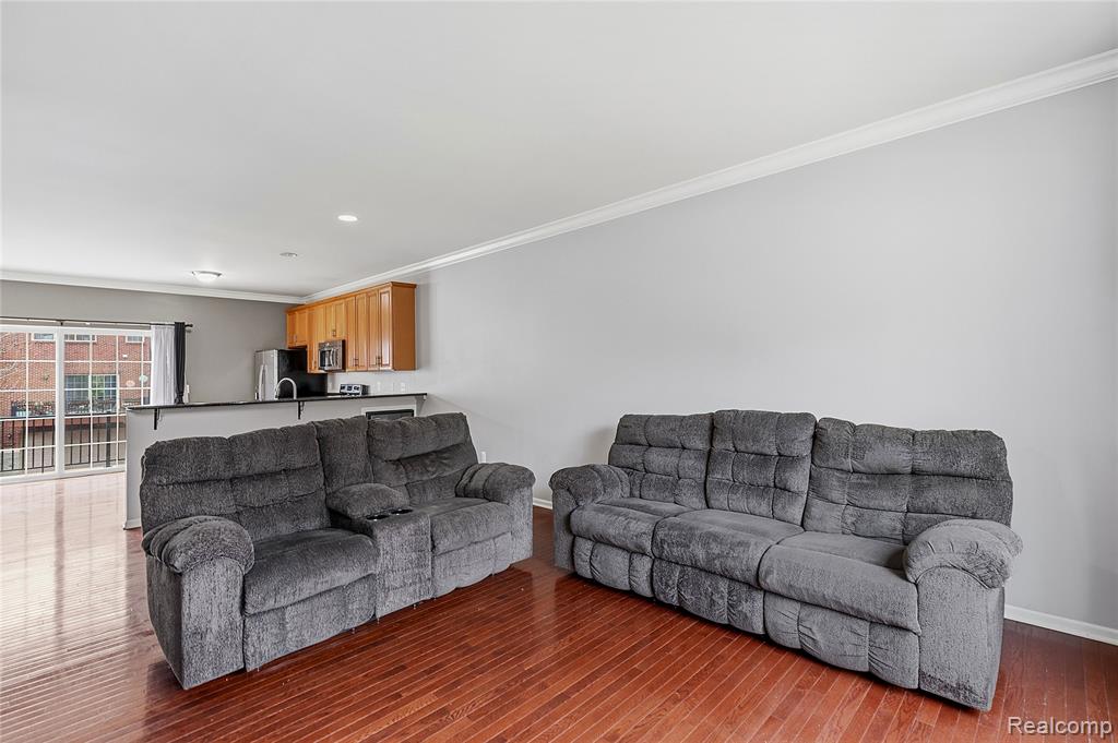 53106 Celtic Drive, Utica, MI 48315 — Photo 4