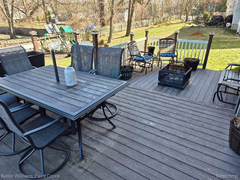 403 NEWTON Court, Lake Orion, MI 48362 — Photo 23
