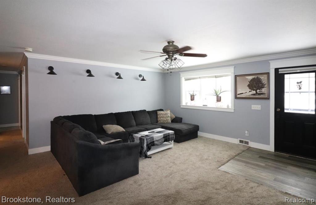554 SHERIDAN Road, Jackson, MI 49203 — Photo 12